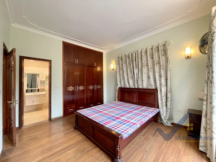 Xem ảnh 19: Ảnh 19: Thuê biệt thự Vinhomes Riverside, full đồ căn đơn lập
