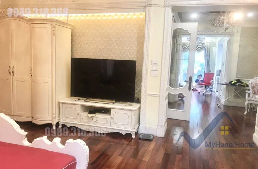 Xem ảnh 8: Ảnh 8: Thuê biệt thự Vinhomes Riverside full nội thất, phòng xông hơi
