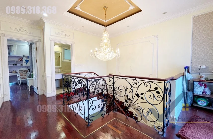 Xem ảnh 11: Ảnh 11: Thuê biệt thự Vinhomes Riverside full nội thất, phòng xông hơi