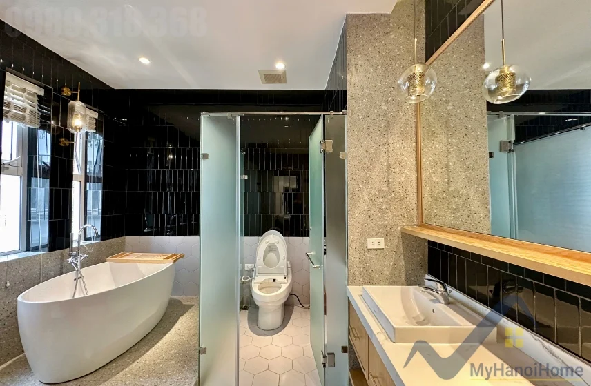 Xem ảnh 11: Ảnh 11: Thuê biệt thự Vinhomes Riverside Hoa Sữa, 200m2 full nội thất