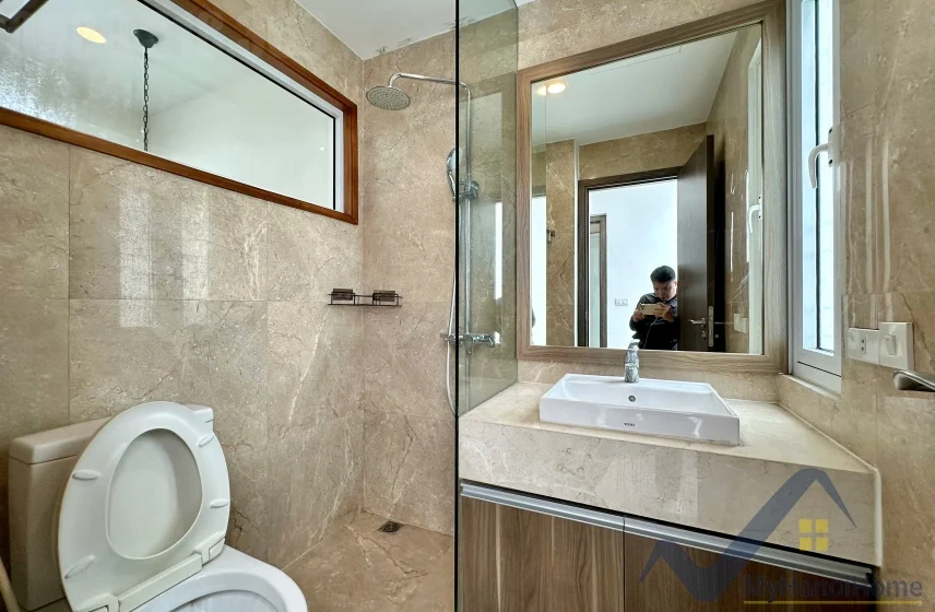 Xem ảnh 19: Ảnh 19: Thuê biệt thự Vinhomes Riverside Hoa Sữa, 200m2 full nội thất