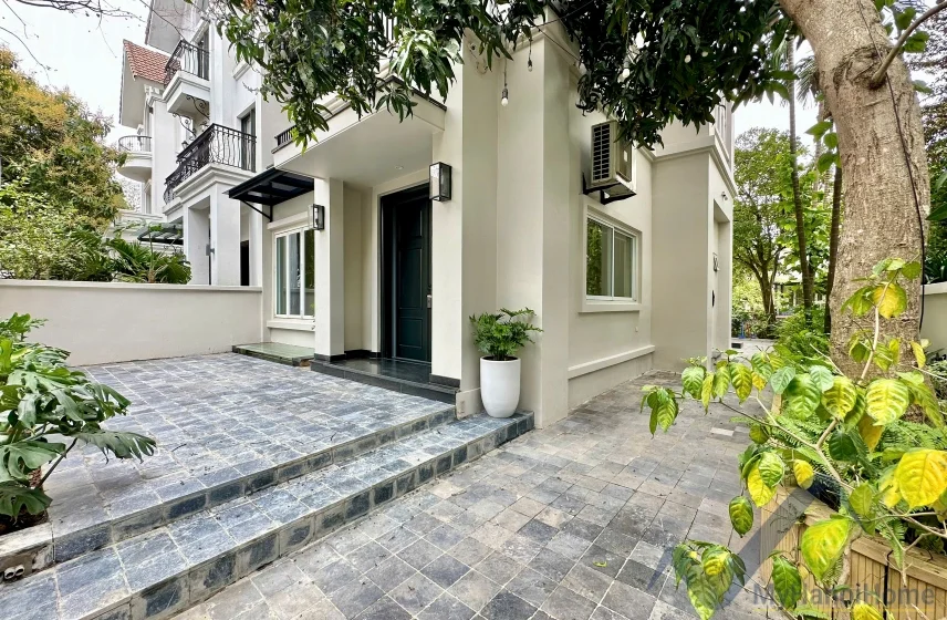 Xem ảnh 26: Ảnh 26: Thuê biệt thự Vinhomes Riverside Hoa Sữa, 200m2 full nội thất
