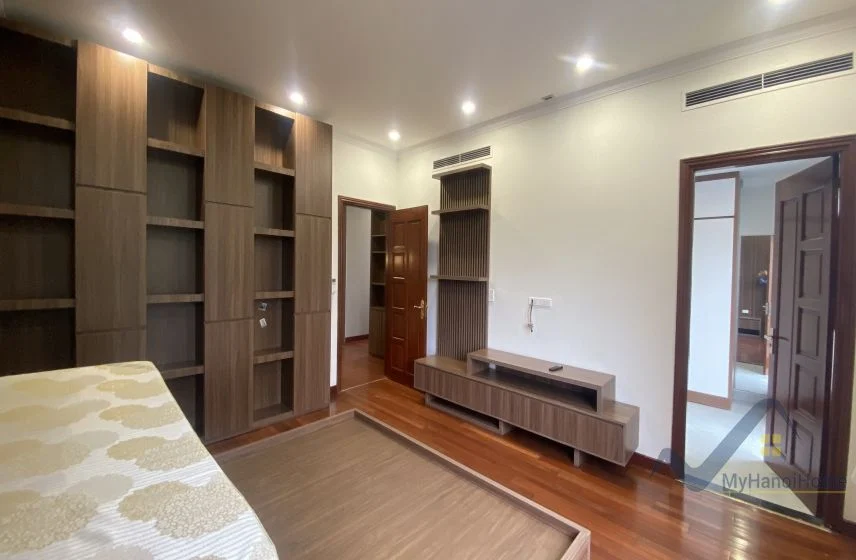 Xem ảnh 6: Ảnh 6: Thuê biệt thự Vinhomes Riverside song lập hoàn thiện full
