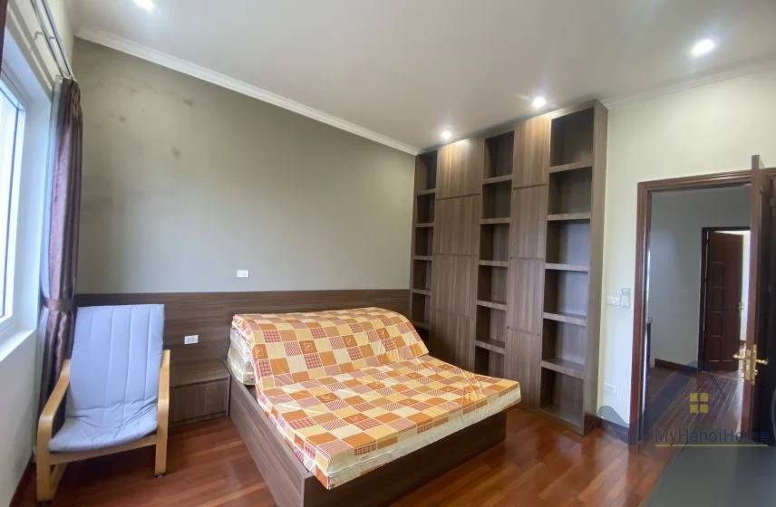 Xem ảnh 9: Ảnh 9: Thuê biệt thự Vinhomes Riverside song lập hoàn thiện full