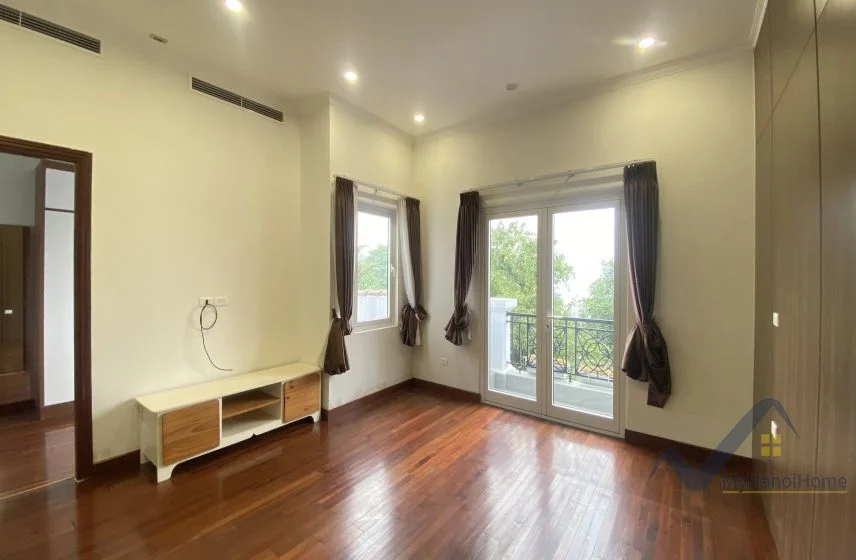 Xem ảnh 11: Ảnh 11: Thuê biệt thự Vinhomes Riverside song lập hoàn thiện full