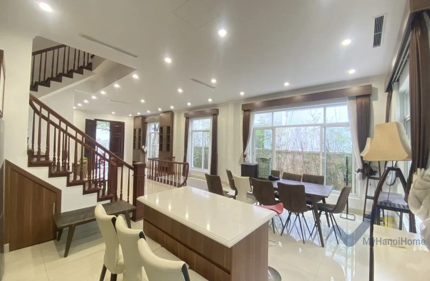 Xem ảnh 18: Ảnh 18: Thuê biệt thự Vinhomes Riverside song lập hoàn thiện full