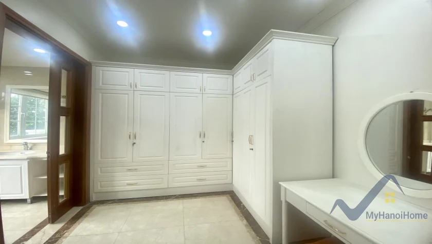 Xem ảnh 6: Ảnh 6: Thuê biệt thự Vinhomes Riverside song lập mới hoàn thiện