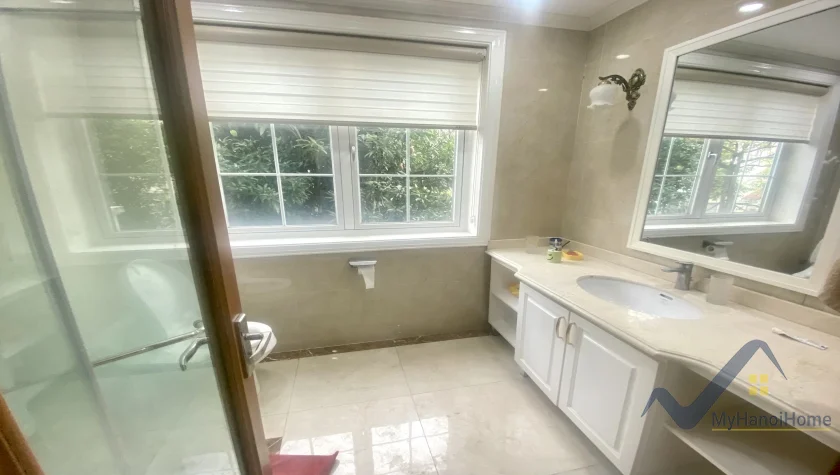 Xem ảnh 10: Ảnh 10: Thuê biệt thự Vinhomes Riverside song lập mới hoàn thiện