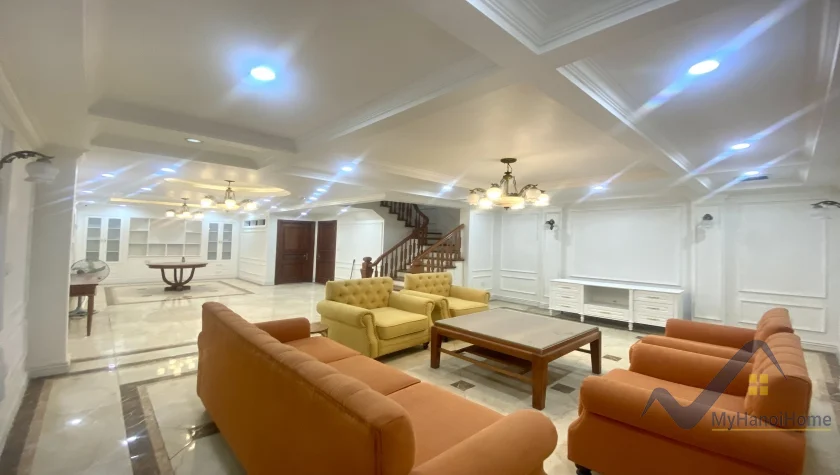 Xem ảnh 24: Ảnh 24: Thuê biệt thự Vinhomes Riverside song lập mới hoàn thiện