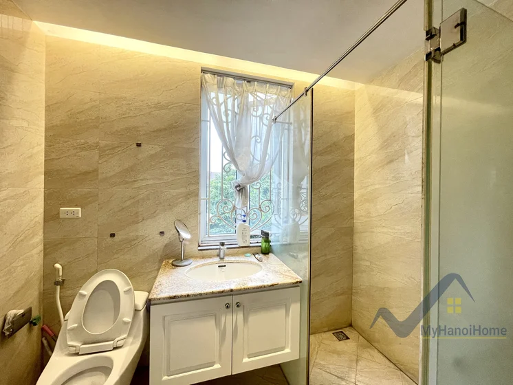 Xem ảnh 8: Ảnh 8: Thuê liền kề Vinhomes Riverside trang bị full nội thất hiện đại
