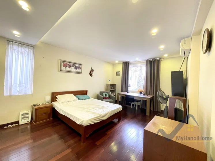 Xem ảnh 9: Ảnh 9: Thuê liền kề Vinhomes Riverside trang bị full nội thất hiện đại