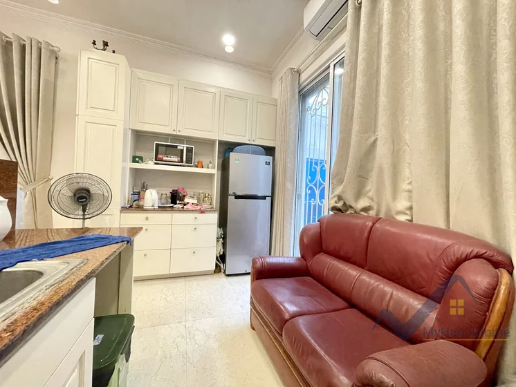 Xem ảnh 15: Ảnh 15: Thuê liền kề Vinhomes Riverside trang bị full nội thất hiện đại