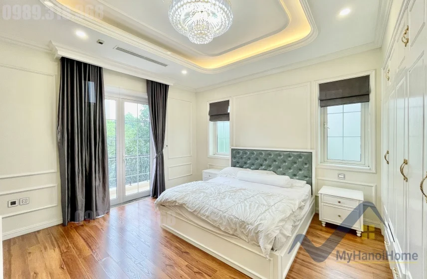 Xem ảnh 3: Ảnh 3: Cho thuê nhà tại Vinhome Riverside đường Hoa Phượng có thang máy