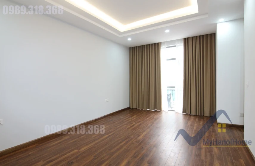Xem ảnh 5: Ảnh 5: Thuê nhà Vinhomes Harmony không nội thất, mới sửa gần Vinschool và Hồ