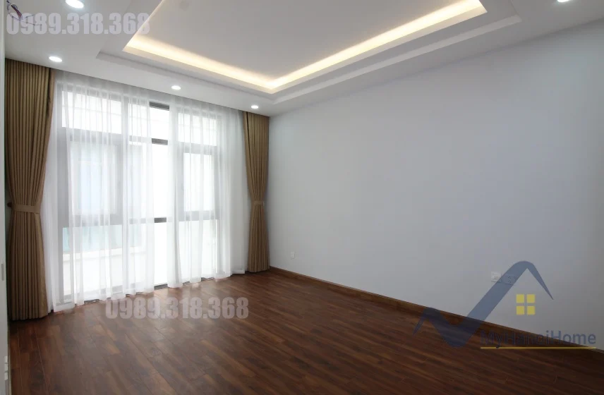 Xem ảnh 10: Ảnh 10: Thuê nhà Vinhomes Harmony không nội thất, mới sửa gần Vinschool và Hồ