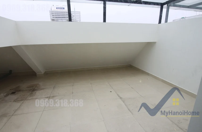 Xem ảnh 15: Ảnh 15: Thuê nhà Vinhomes Harmony không nội thất, mới sửa gần Vinschool và Hồ