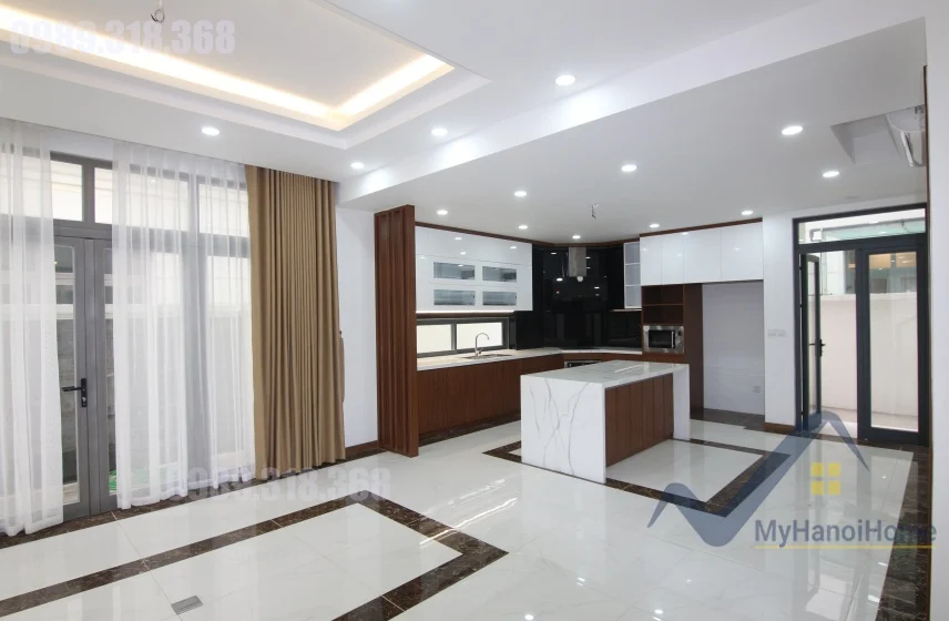 Xem ảnh 16: Ảnh 16: Thuê nhà Vinhomes Harmony không nội thất, mới sửa gần Vinschool và Hồ