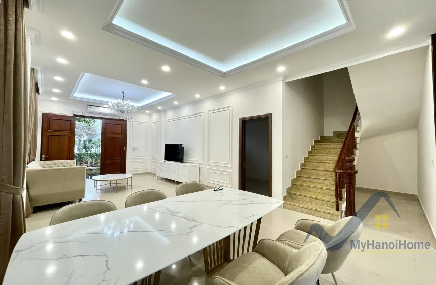 Xem ảnh 11: Ảnh 11: Thuê nhà Vinhomes Riverside căn song lập khu Hoa Sữa