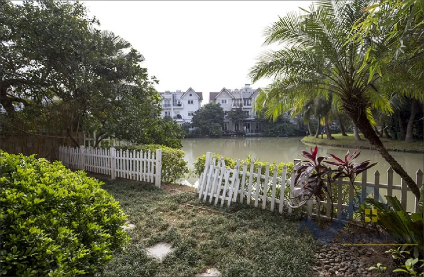 Xem ảnh 14: Ảnh 14: Thuê nhà Vinhomes Riverside căn song lập khu Hoa Sữa