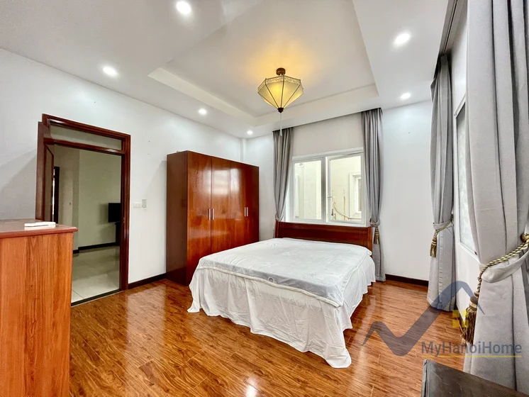 Xem ảnh 5: Ảnh 5: Thuê song lập biệt thự Vinhomes Riverside khu Hoa Sữa