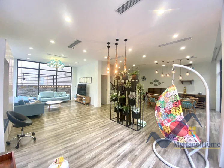 Xem ảnh 2: Ảnh 2: Thuê song lập Vinhomes Riverside Long Biên full nội thất