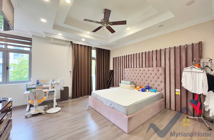 Tìm biệt thự liền kề Harmony thuê thiết kế 4 phòng ngủ, đủ đồ 7