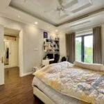 Xem ảnh 16: Ảnh 16: Biệt thự Vinhomes Riverside cho thuê đơn lập, thang máy