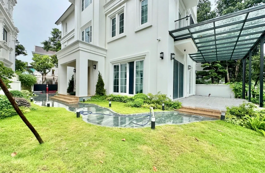 Ảnh 1: Cho thuê đơn lập biệt thự Vinhomes Riverside Long Biên, đủ đồ