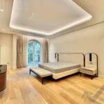 Xem ảnh 12: Ảnh 12: Cho thuê đơn lập biệt thự Vinhomes Riverside Long Biên, đủ đồ