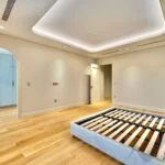 Xem ảnh 18: Ảnh 18: Cho thuê đơn lập biệt thự Vinhomes Riverside Long Biên, đủ đồ