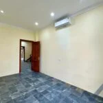 Xem ảnh 13: Ảnh 13: Cho thuê song lập Vinhomes The Harmony có thang máy