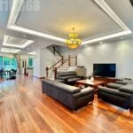 Xem ảnh 2: Ảnh 2: Biệt thự song lập Vinhomes Riverside full nội thất gần BIS