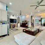 Xem ảnh 1: Ảnh 1: Biệt thự Vinhomes Riverside cho thuê song lập 4PN đủ đồ