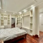 Xem ảnh 15: Ảnh 15: Mời thuê biệt thự song lập Vinhomes Riverside có thang máy