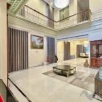 Xem ảnh 2: Ảnh 2: Mời thuê biệt thự song lập Vinhomes Riverside có thang máy