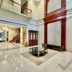 Xem ảnh 3: Ảnh 3: Mời thuê biệt thự song lập Vinhomes Riverside có thang máy