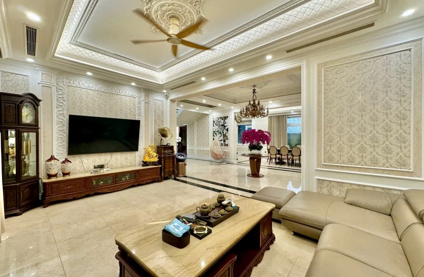 Ảnh 1: Biệt thự đơn lập cho thuê Vinhomes Riverside 2 nội thất đủ đồ