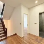 Xem ảnh 6: Ảnh 6: Thuê liền kề Vinhomes Riverside 2 nội thất cơ bản khu Nguyệt Quế