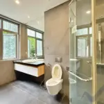 Xem ảnh 9: Ảnh 9: Thuê liền kề Vinhomes Riverside 2 nội thất cơ bản khu Nguyệt Quế