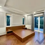 Xem ảnh 14: Ảnh 14: Biệt thự sân vườn Vinhomes Riverside cho thuê khu Hoa Sữa
