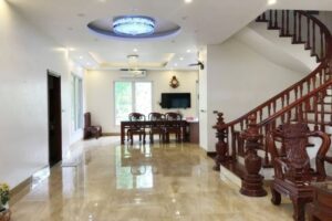 Bán biệt thự Vinhomes Riverside song lập gần BIS có hầm