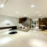 Xem ảnh 1: Biệt thự cho thuê Vinhomes Riverside khu Hoa Sữa, full nội thất