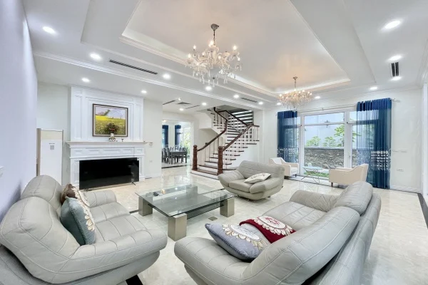 Biệt thự đơn lập cho thuê Vinhomes Riverside gần BIS