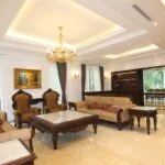 Xem ảnh 1: Biệt thự đơn lập rất rộng Vinhomes Riverside cho thuê mới