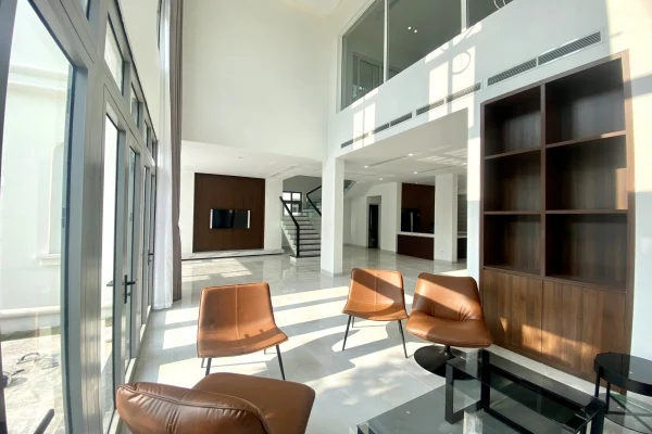 Biệt thự đơn lập Vinhomes The Harmony cạnh Hồ điều hòa