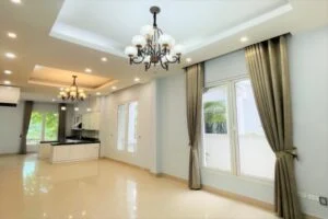 Ảnh VH471: Biệt thự Hoa Sữa cho thuê Vinhomes Riverside đồ cơ bản