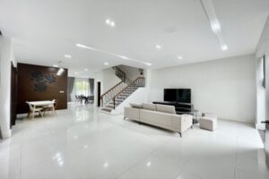 Biệt thự song lập cho thuê Vinhomes Riverside, đủ đồ 4PN