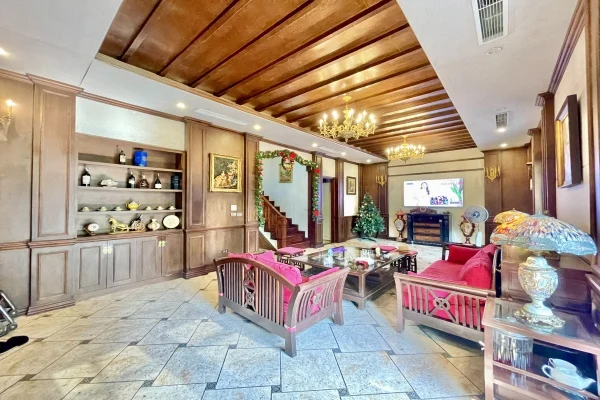 Biệt thự song lập Vinhomes Riverside full nội thất cần cho thuê