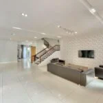 Xem ảnh 1: Biệt thự song lập Vinhomes Riverside giai đoạn 1 full nội thất