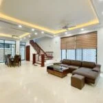 Xem ảnh 1: Biệt thự Vinhome Harmony cho thuê, 3 mặt thoáng full nội thất, gần Hồ